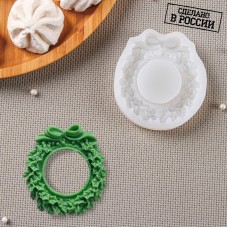 Силиконовый молд «Новогодний венок», 8×7,5 см, Россия
